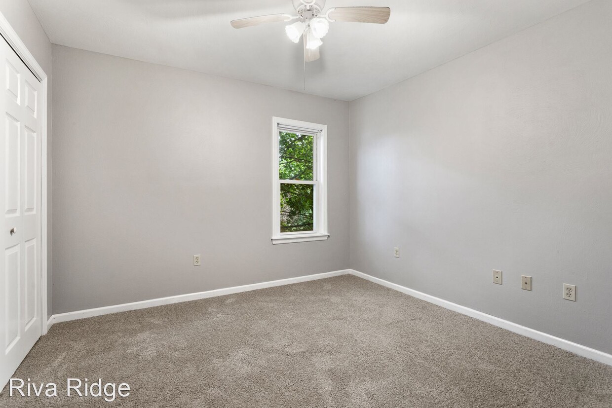 2-br-15-bath-house---2318-vondera-street-homestead-pa-building-photo(3)