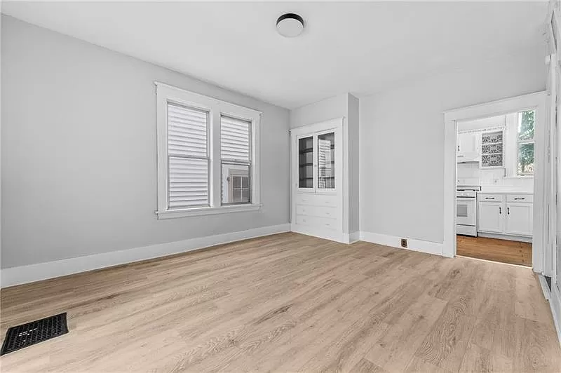 2ed89c4a0e63d1b0b82a461ebcba4ec0-cc_ft_1536