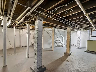 70db7bbc71aa4175b4b4d81a9dcd2cff-cc_ft_384