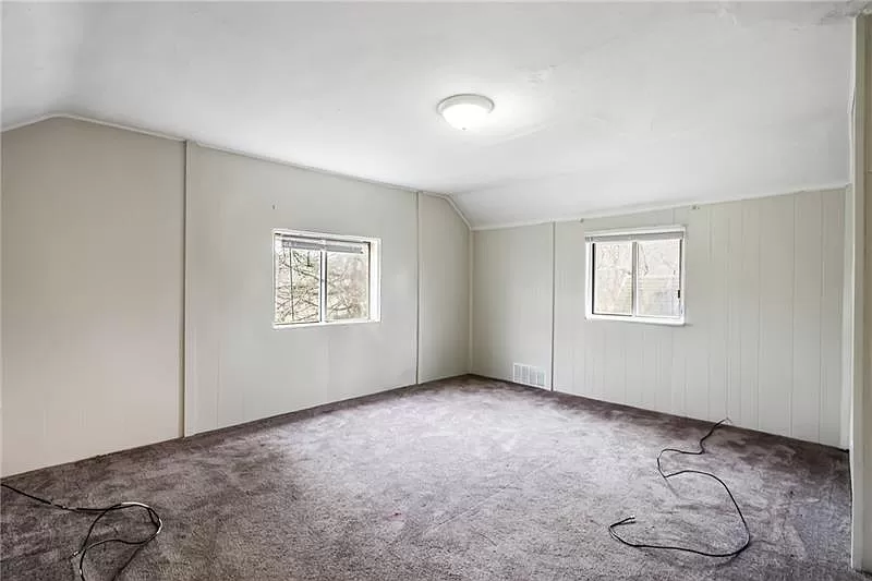 9e18acbfd3f905ba3831c064c3dc9ef4-uncropped_scaled_within_1536_1152