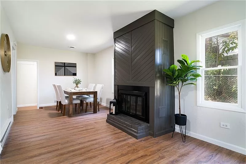 fcca8e2d0946b759f43c5b5de52bea69-cc_ft_1536