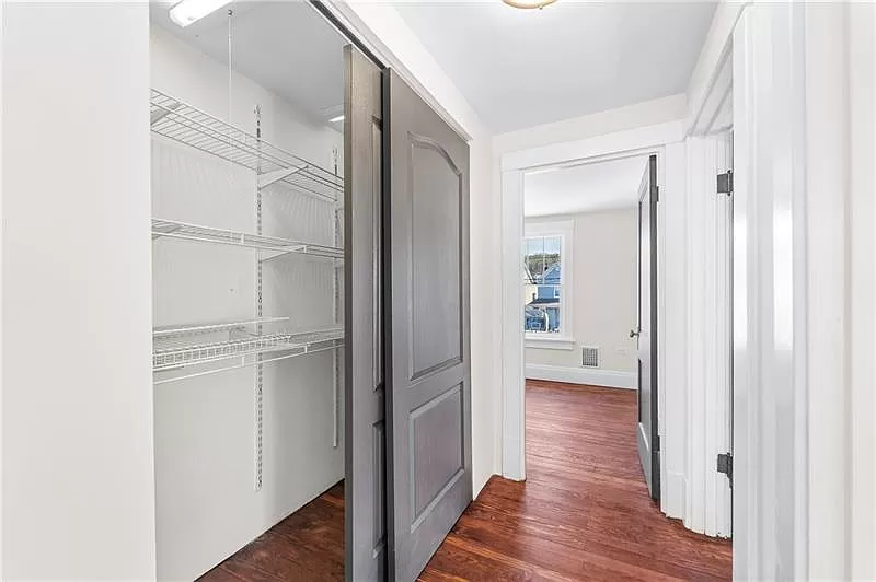 fda56713ef3a6bfa7c96926cbf8379fd-uncropped_scaled_within_1536_1152